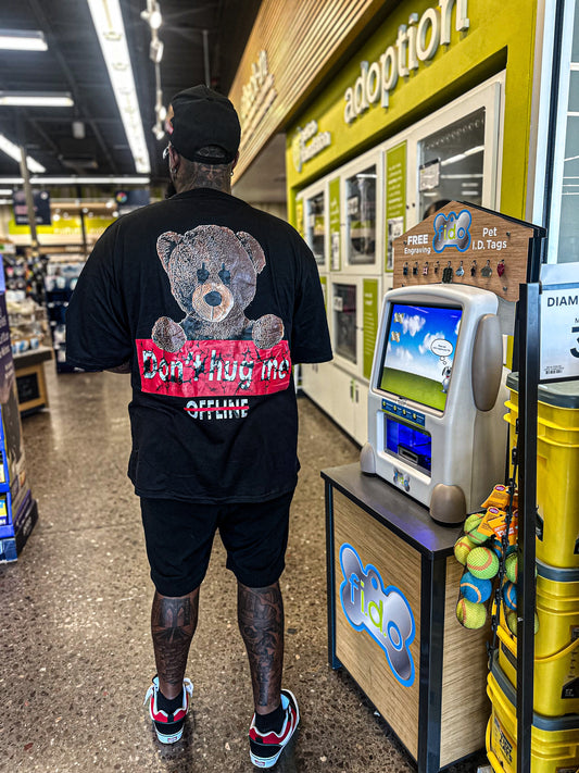 DON’T HUG ME Tee